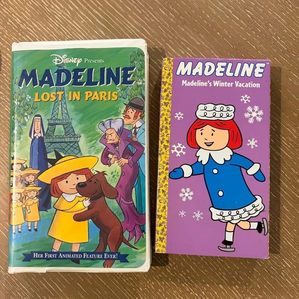 Madeline: Lost In Paris/VHS Clamshell/Disney Madeline's Winter Vacation VHS 1998